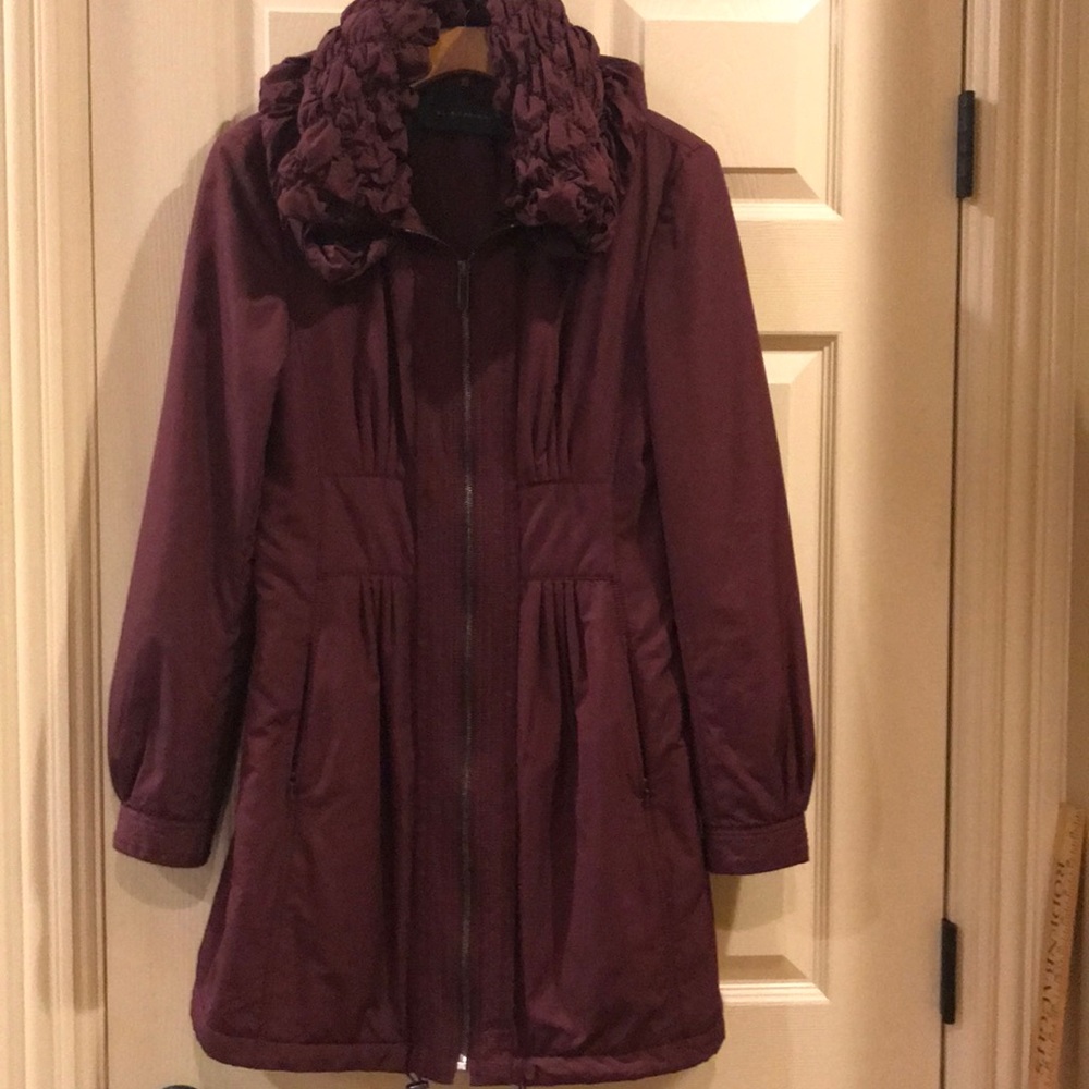 ELIE TAHARI BURGUNDY LIGHT WEIGHT COAT XS - Picture 2 of 8
